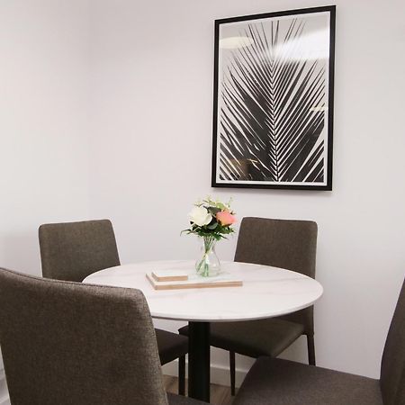 Apartment 46 Luna With Free Parking York Luaran gambar